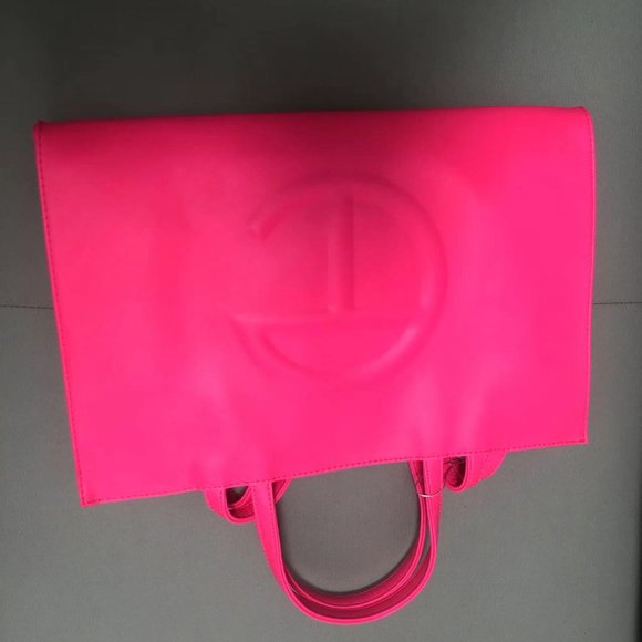 Telfar Medium azalea shopping Bag - Picture 3 of 8